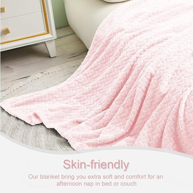 Exclusivo Mezcla Fleece Twin Size Blanket for Bed, 90x66 Inches Soft Cozy Jacquard Flannel Blankets, Lightweight Fuzzy Plush Warm for Women, Light Pink