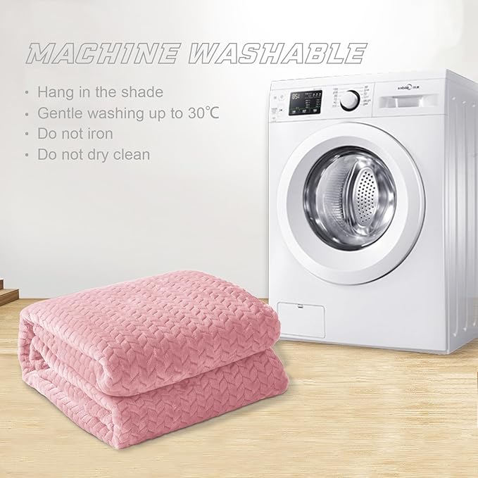 Exclusivo Mezcla Fleece King Size Blanket for Bed, 90x104 Inches Soft Cozy Jacquard Flannel Blankets, Lightweight Fuzzy Plush Warm for Women, Pink