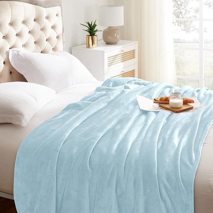 KMUSET Fleece Blanket Twin Size Mist Blue Lightweight Super Soft Cozy Fuzzy Bed Blankets Microfiber Factory Shop