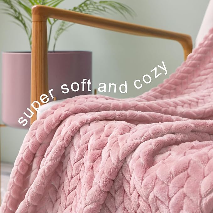 Exclusivo Mezcla Fleece King Size Blanket for Bed, 90x104 Inches Soft Cozy Jacquard Flannel Blankets, Lightweight Fuzzy Plush Warm for Women, Pink