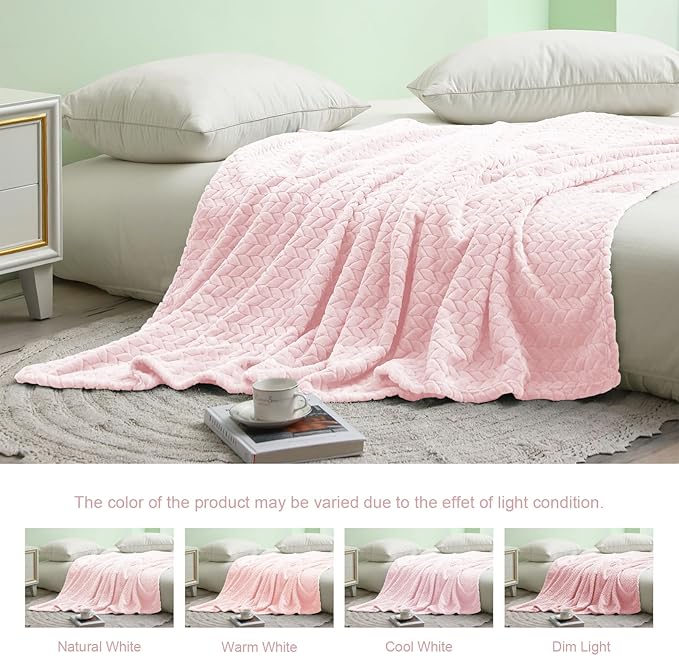 Exclusivo Mezcla Fleece Twin Size Blanket for Bed, 90x66 Inches Soft Cozy Jacquard Flannel Blankets, Lightweight Fuzzy Plush Warm for Women, Light Pink